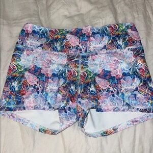 Peachy Serenity Colorful Floral short